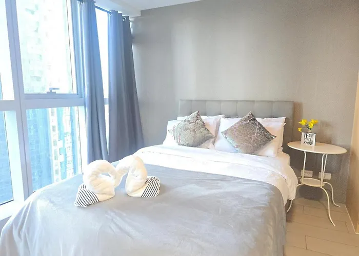 Uptown Parksuites Bgc Cosy Vibe Flat Near St Lukes, Uptown Mall, Mitsukoshi And Grand Hyatt *