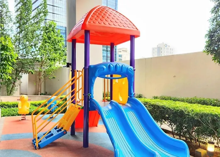 Uptown Parksuites Bgc Cosy Vibe Flat Near St Lukes, Uptown Mall, Mitsukoshi And Grand Hyatt Apartment