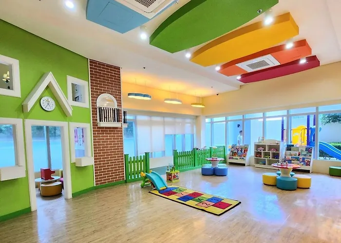 Uptown Parksuites Bgc Cosy Vibe Flat Near St Lukes, Uptown Mall, Mitsukoshi And Grand Hyatt Apartment *