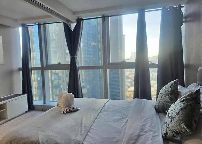 Apartment Uptown Parksuites Bgc Cosy Vibe Flat Near St Lukes, Uptown Mall, Mitsukoshi And Grand Hyatt Manila